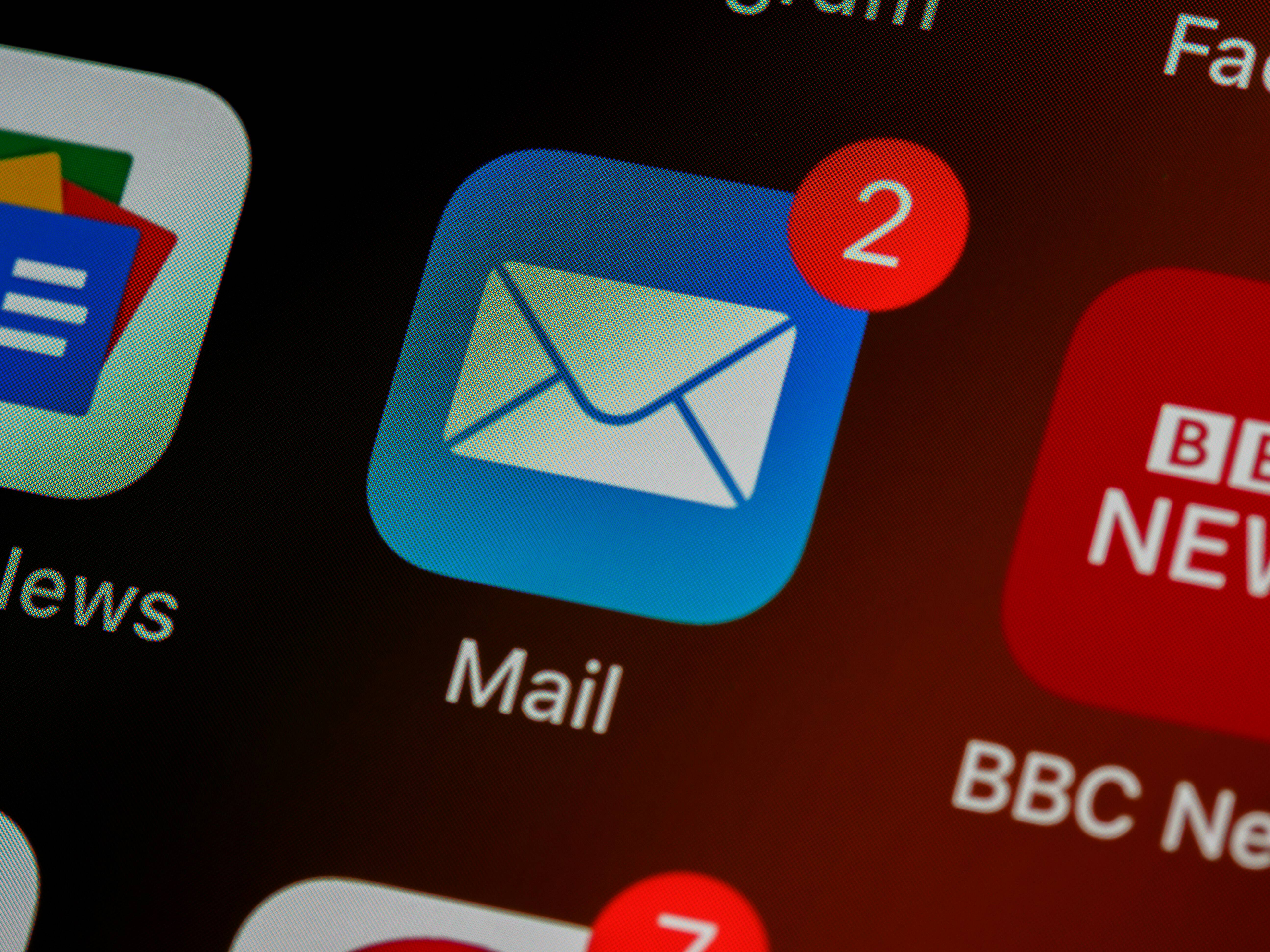 Follow-Up Email to Sales Call: Tips for Closing More Deals